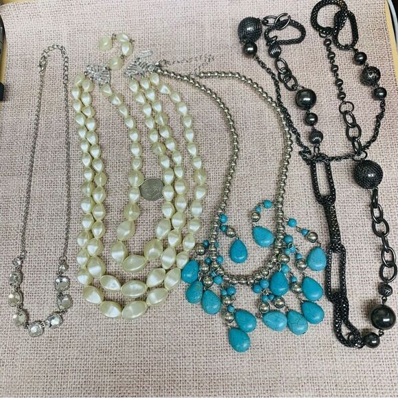 Beaded Necklace Bundle  - Picture 1 of 6